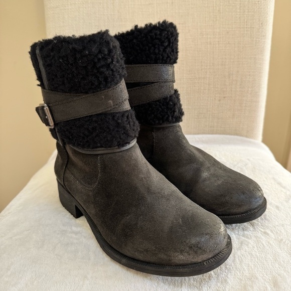 UGG BLAYRE III BLACK ZIPPER SHEARLING US 7 - Picture 8 of 16